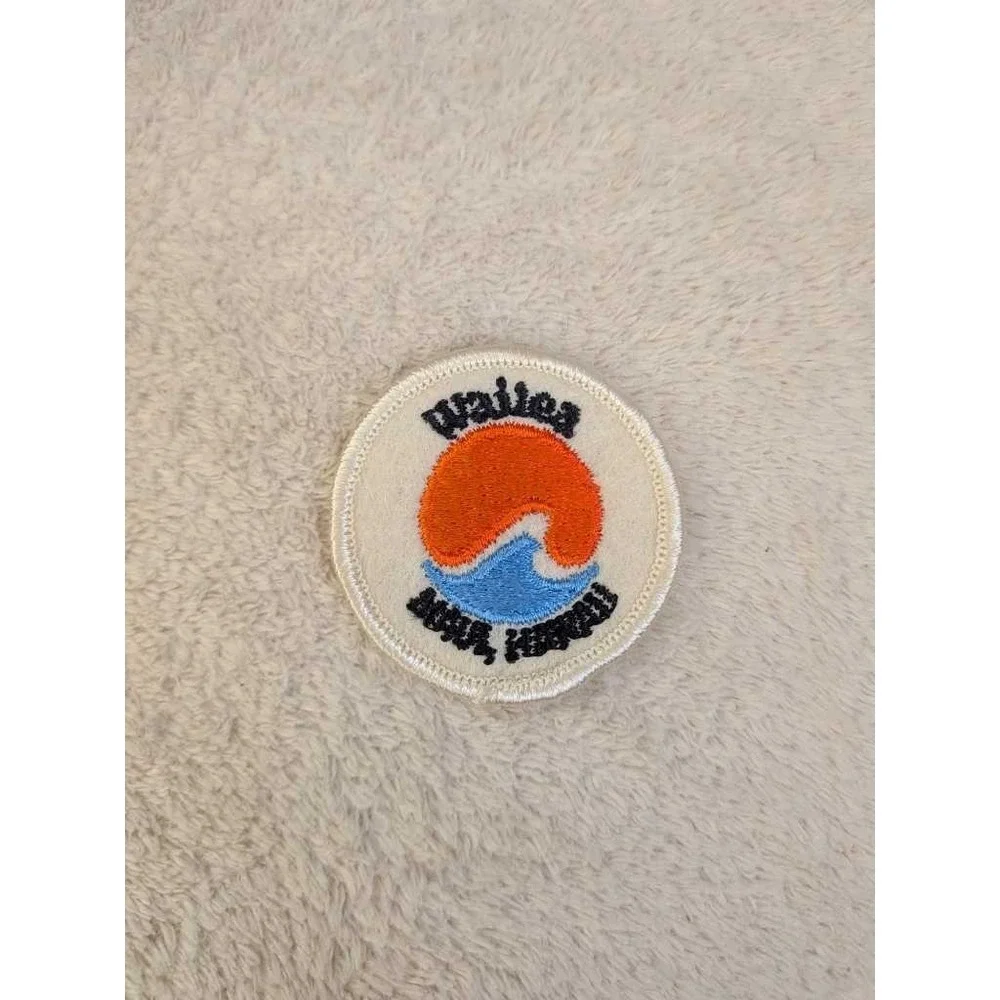 Wailea Maui Hawaii Embroidered‎ Patch - Vintage Travel Souvenir